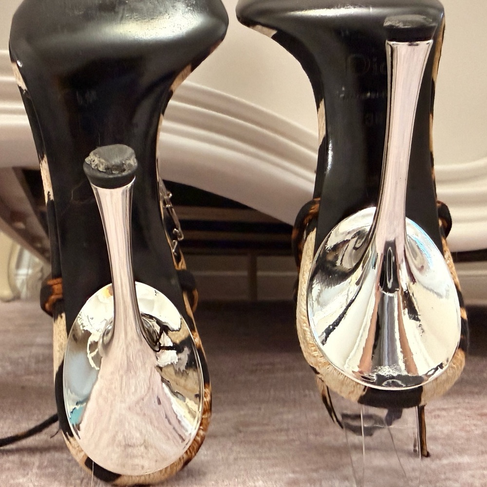 RARE - Dior Animal Print, Dog Tag Charms Heels - Picture 4 of 11